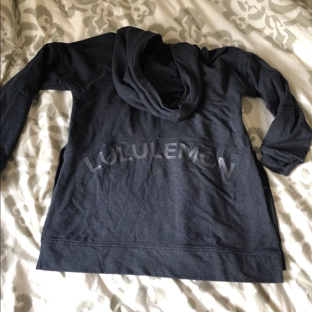 Lulu lemon hooded sweatshirt